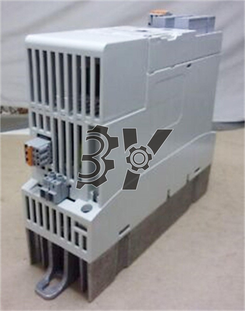 1PCS New Lenze E84AVHCE5512SX0 frequency inverter