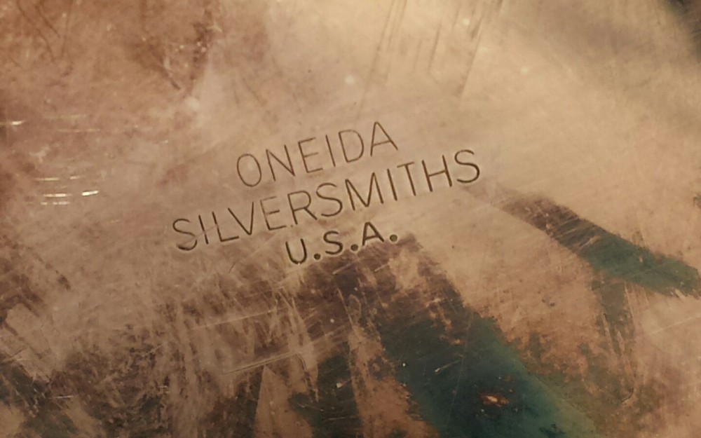 Oneida Silversmiths Silver Plate Baby Cup Christening Shower Birth Gift