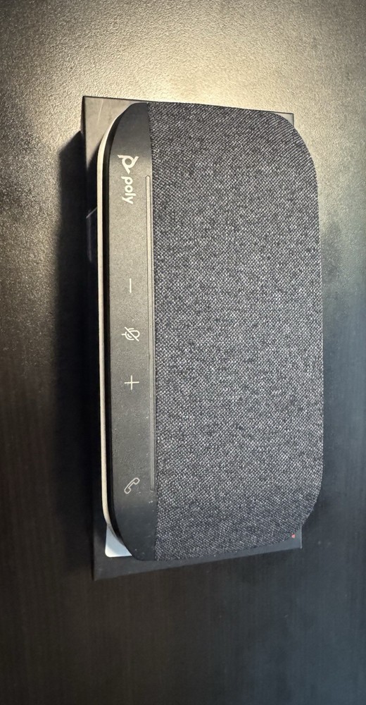 PolySync 40 Microphone for Microsoft Teams USB Bluetooth Speakerphone