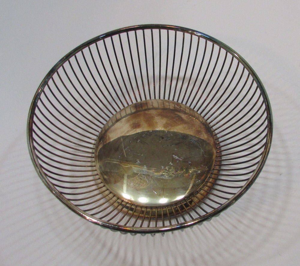 Vintage Gorham Italy Silverplate 3x8 Round Bread Basket Retro Wire Fruit Bowl