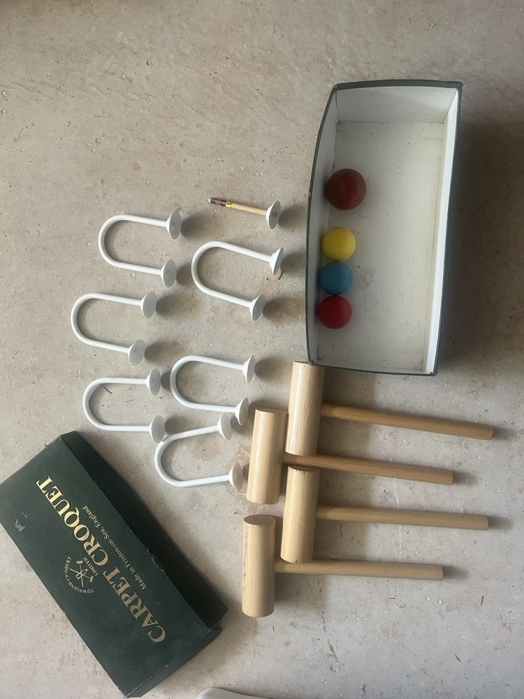 Townsend Carpet Croquet Set rare