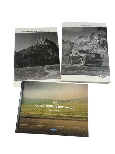 EXPEDITON 2017 Owners Manual 599640