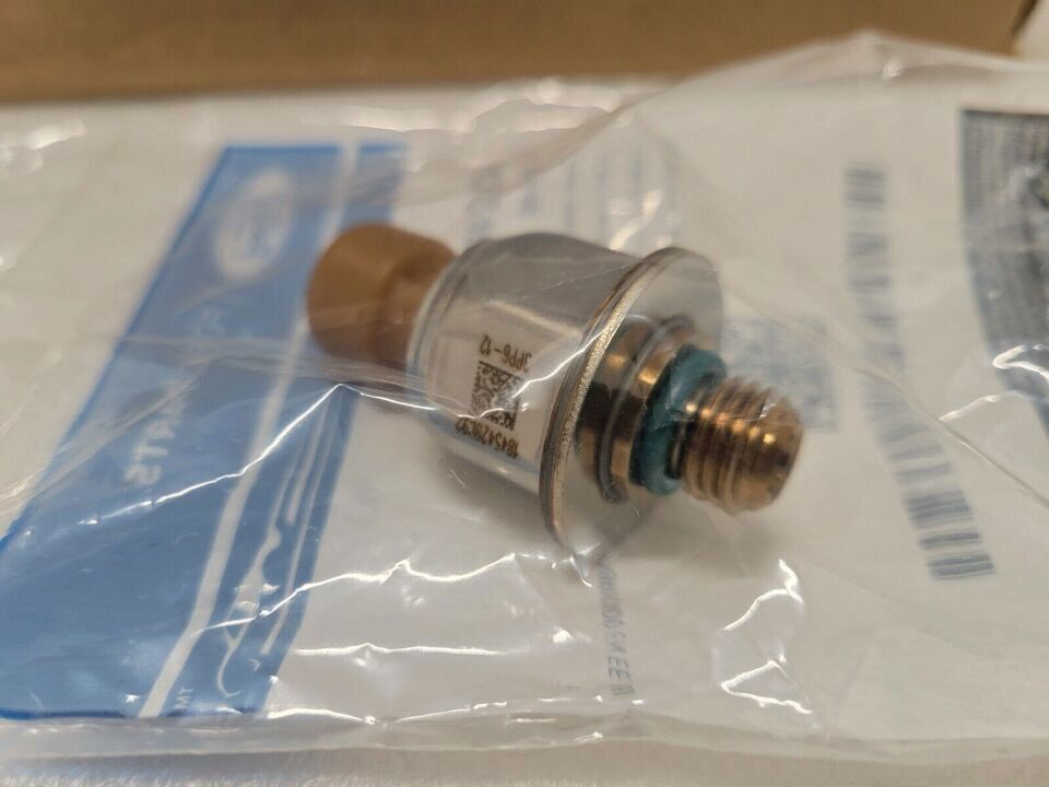 NEW Genuine OEM Ford 4C3Z-9F838-A ICP Sensor For 04-10 Diesel 6.0L Powerstroke