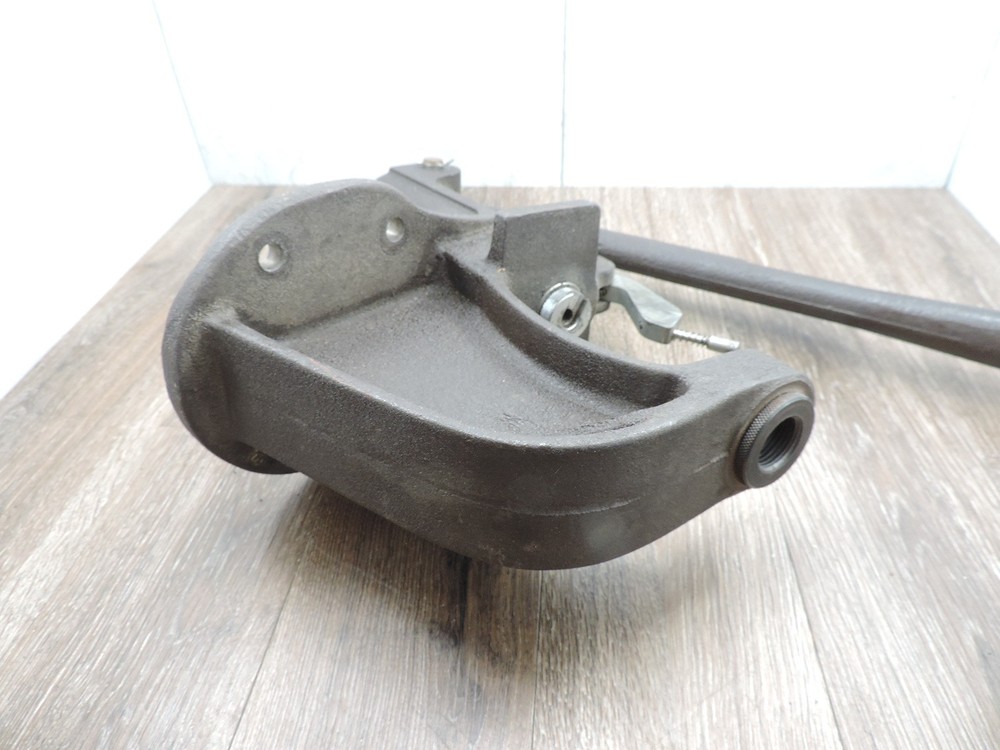 Herter's Super Model 3 Single Stage Reloading Press w/Primer Arm