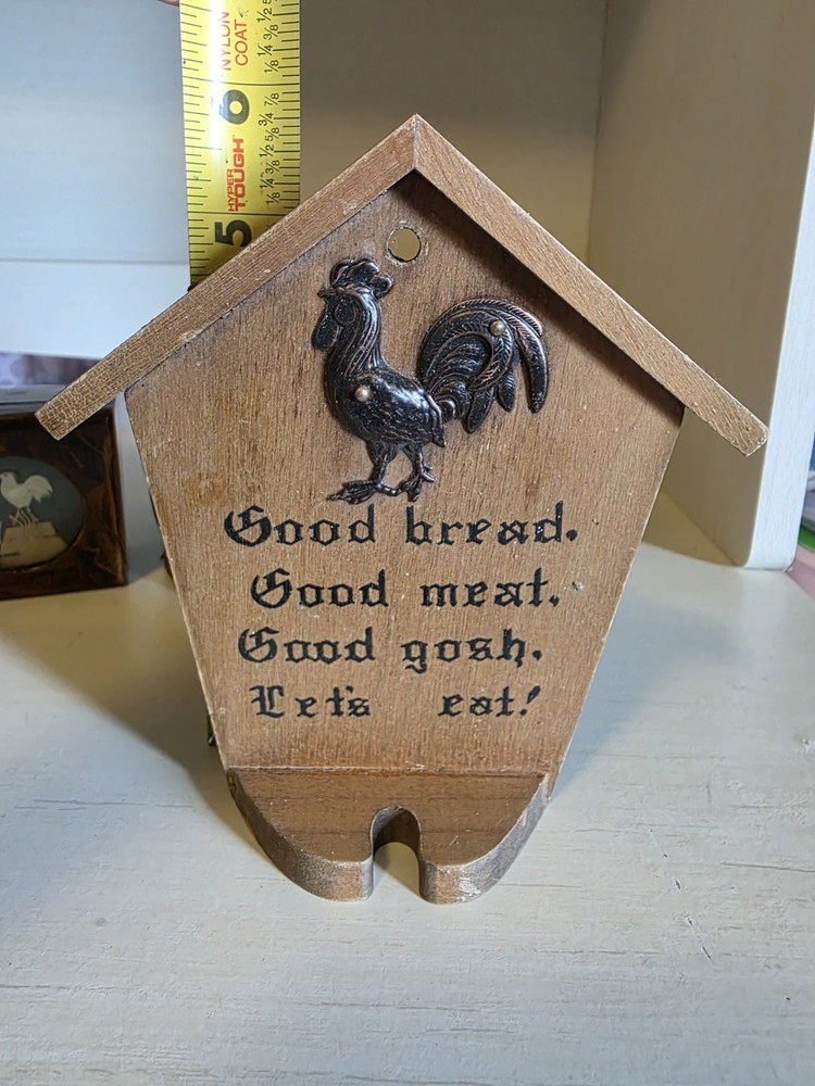 FIVE Piece Chicken / Rooster Decor