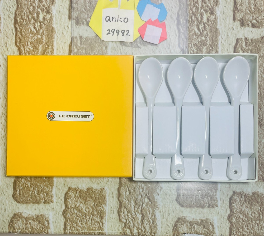 Le Creuset Spoon Set 4pcs white Opened Unused with BOX