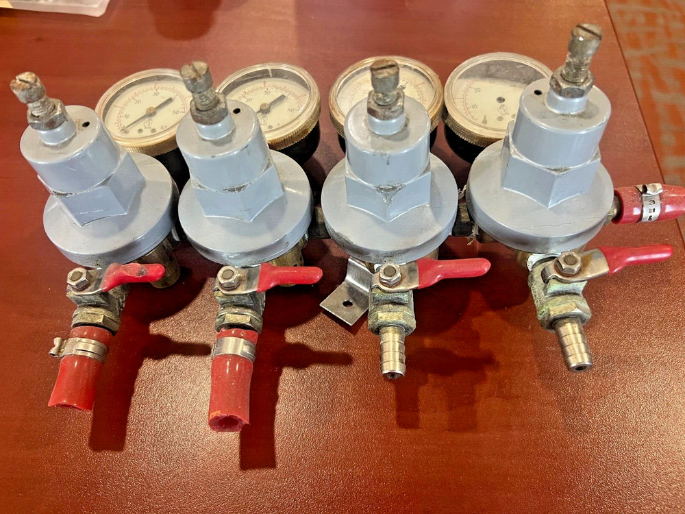 Four Product Secondary CO2 Regulator