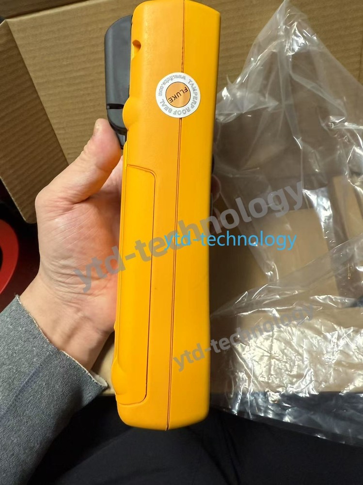 1 PC Fluke 725 Multifunction Process Calibrator/UPS or DHL/stock/NICE