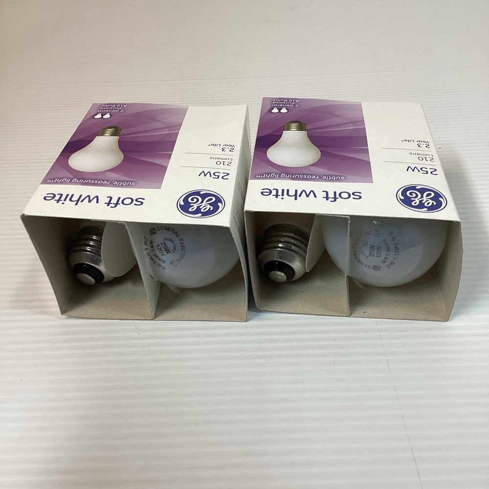 GE 25W Soft White A19 Medium Base General Purpose 2 Pack/4 Bulbs New