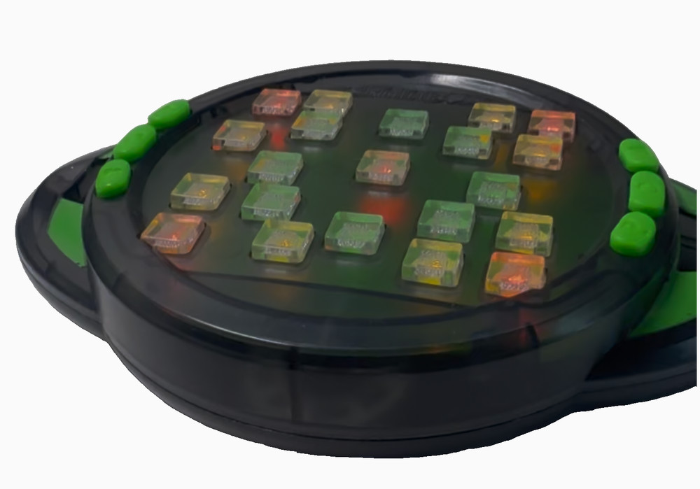 Brainbolt Educational Insights Brain Teaser Memory Game Handheld Tested Working
