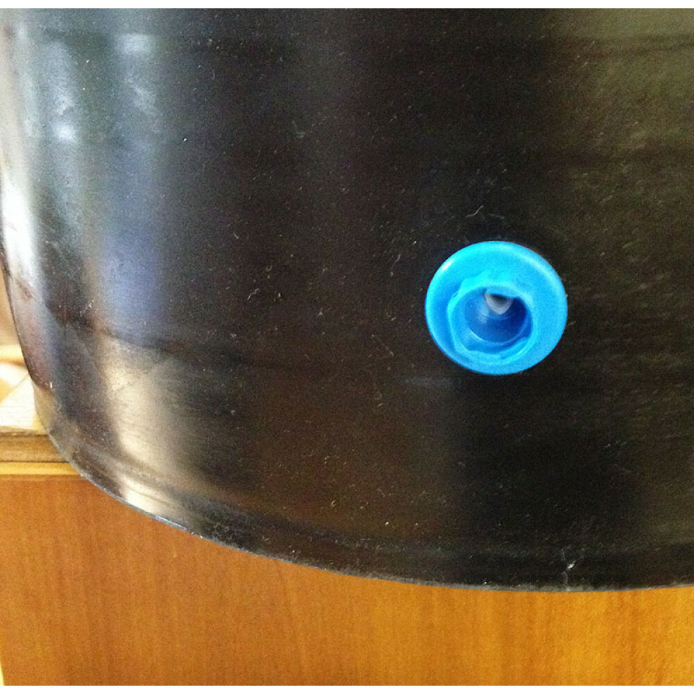 Reservoir Quick-Connect Bulkhead Fitting (8mm)