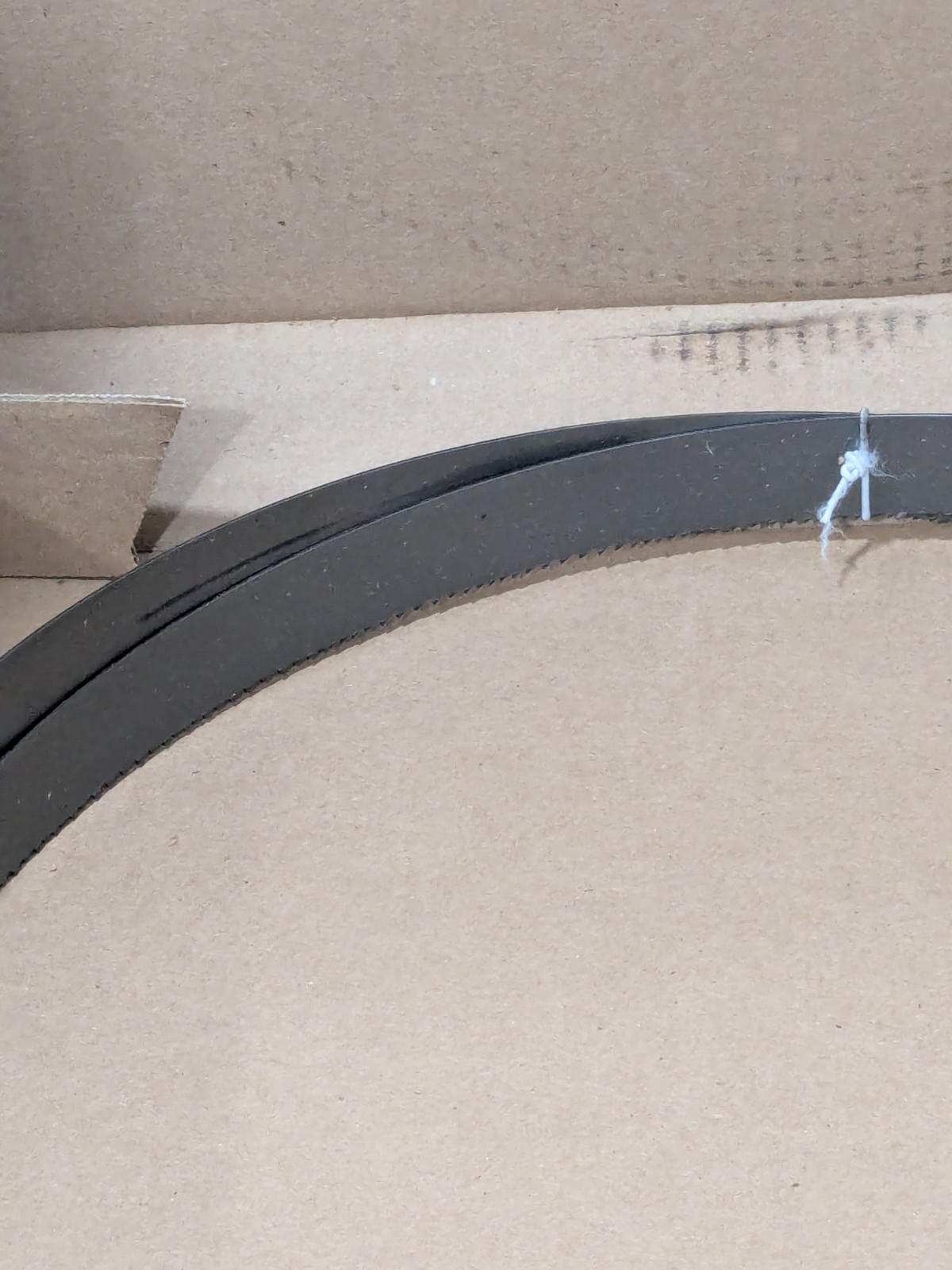 Irwin Welded Bandsaw Blade: 11' 6 Long x 1" Wide x 6 to 10 TPI 87748IBB113505