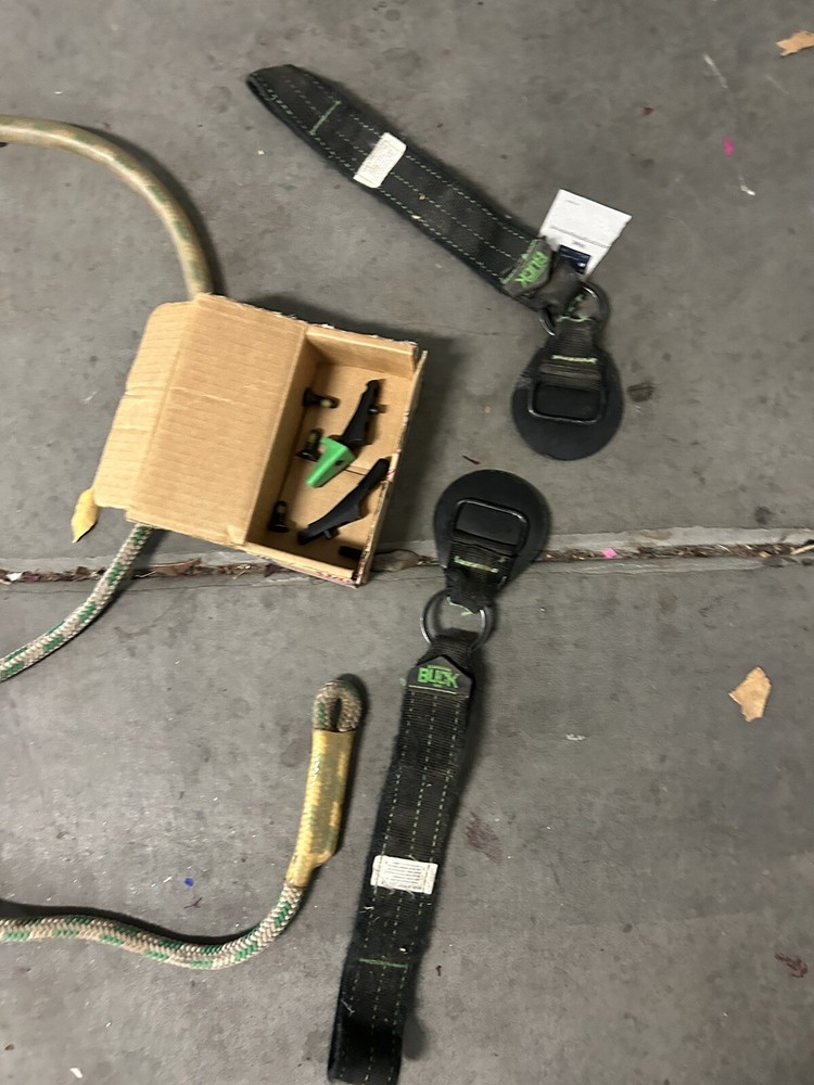 buckingham Linemen climbing gear