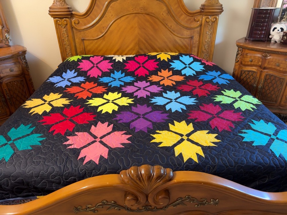 Bear paw Queen  Size  Machine Pieced And quilted  Patchwork Quilt