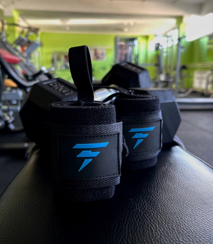 wrist wraps weight lifting