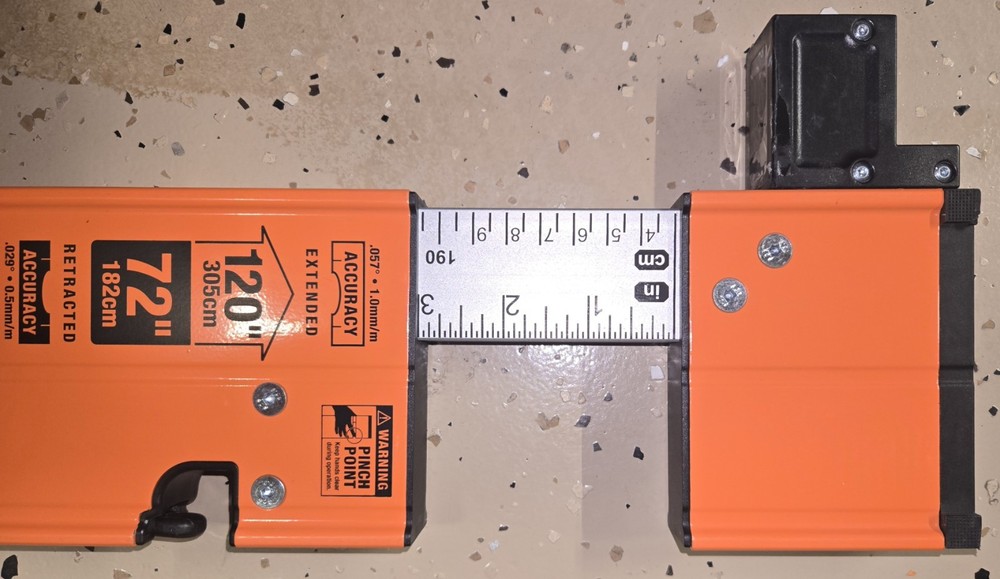 Johnson Level 6 Ft.-10 Ft. Extendable Plate Level