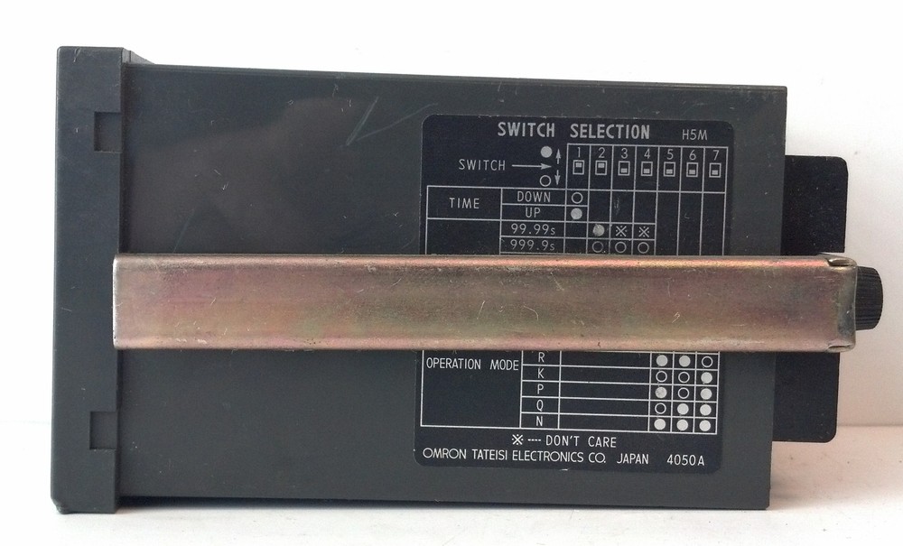 Omron H5M-4DM 120/240 V AC Digital Quartz Timer