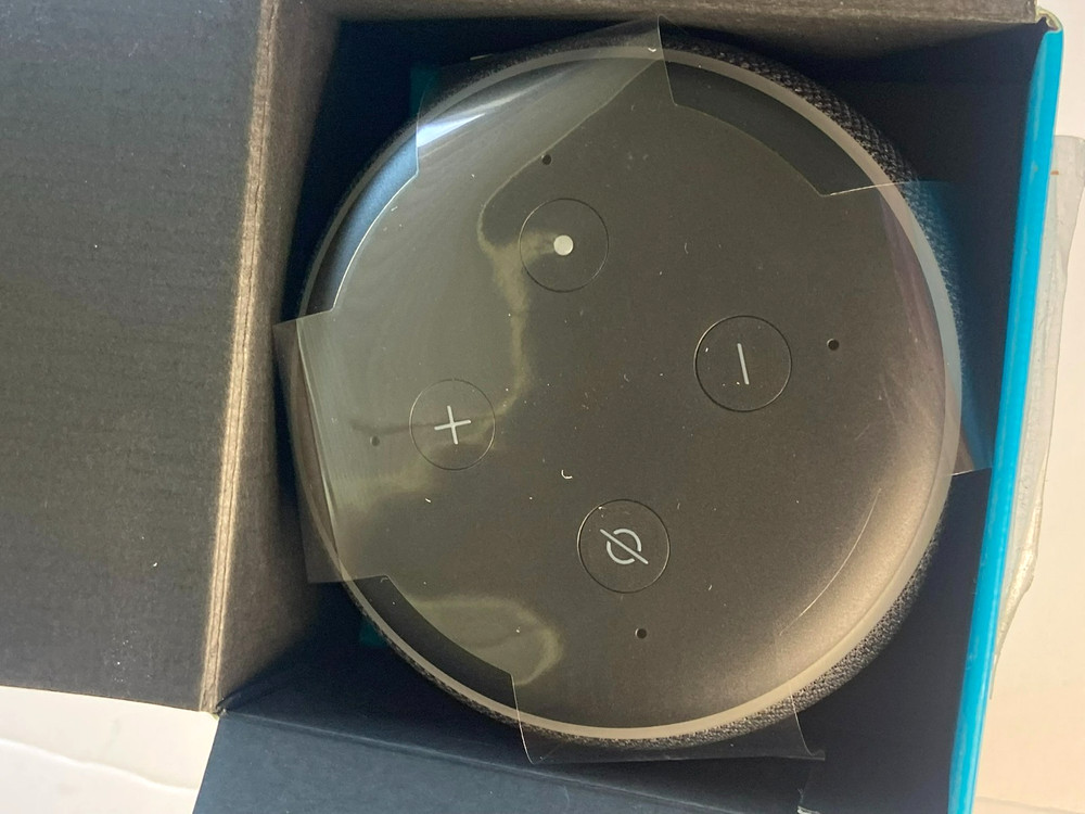 Amazon Echo Dot 3rd Gen Smart Compact Speaker Alexa Charcoal Black NIB Unused