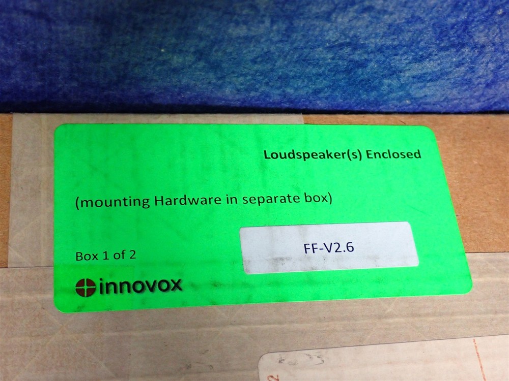 Innovox FF-V2.6 Vertical Line Array Speaker PAIR with Mounting Hardware Kit (Q5)
