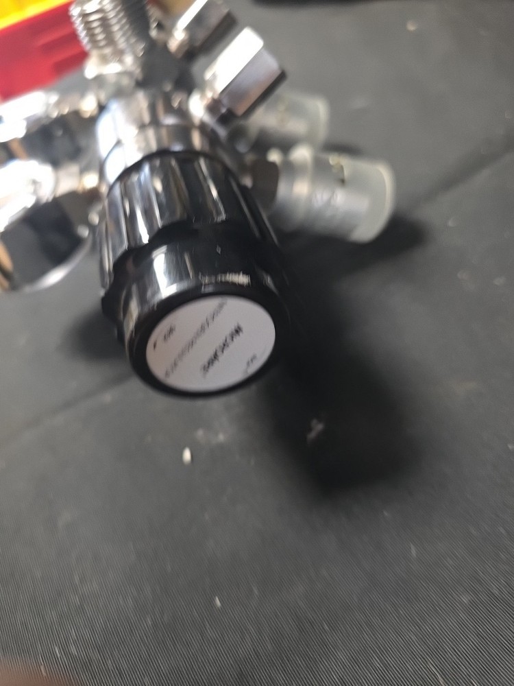 MICROAIRE DUAL NITROGEN REGULATOR 9502-000