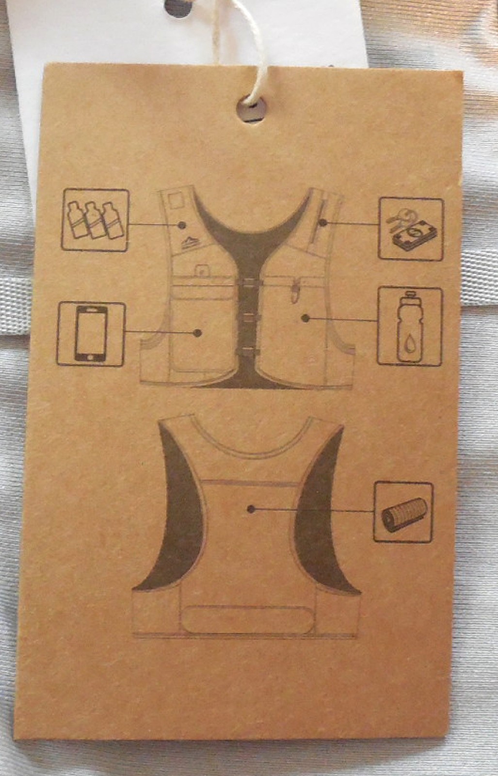 New Zeluot Running Vest Women Men Adjustable Chest Straps Size Medium NO FLASK