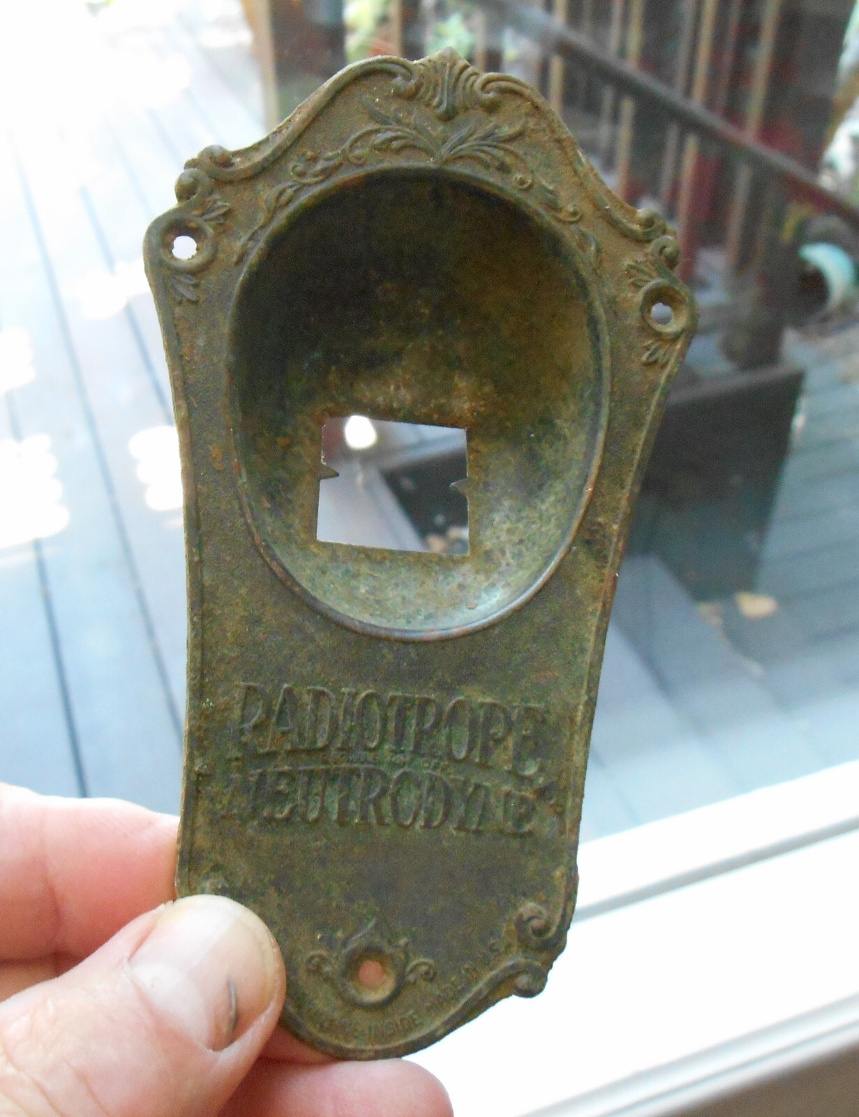 Antique c1930 RADIOTROPE NEUTRODYNE escutcheon brass plate for station indicator