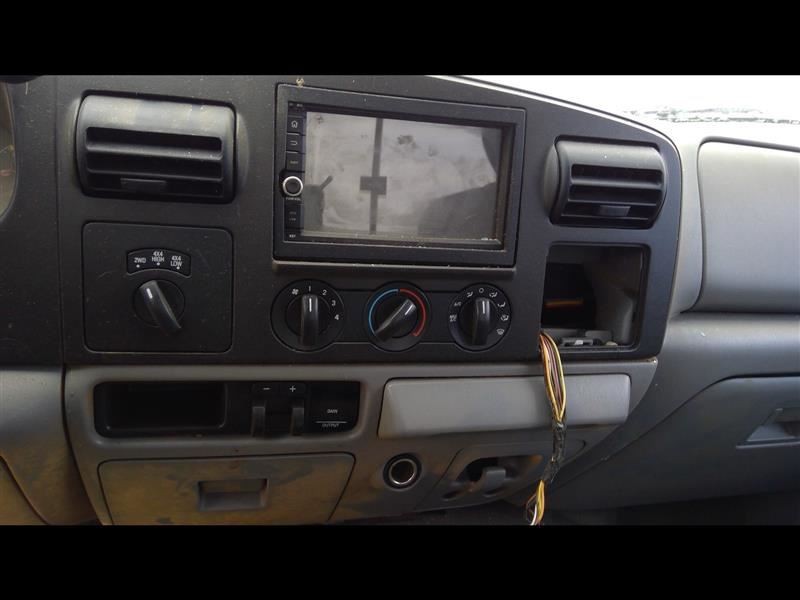 2006 06 FORD F250 PULL OUT CUP HOLDER GRAY