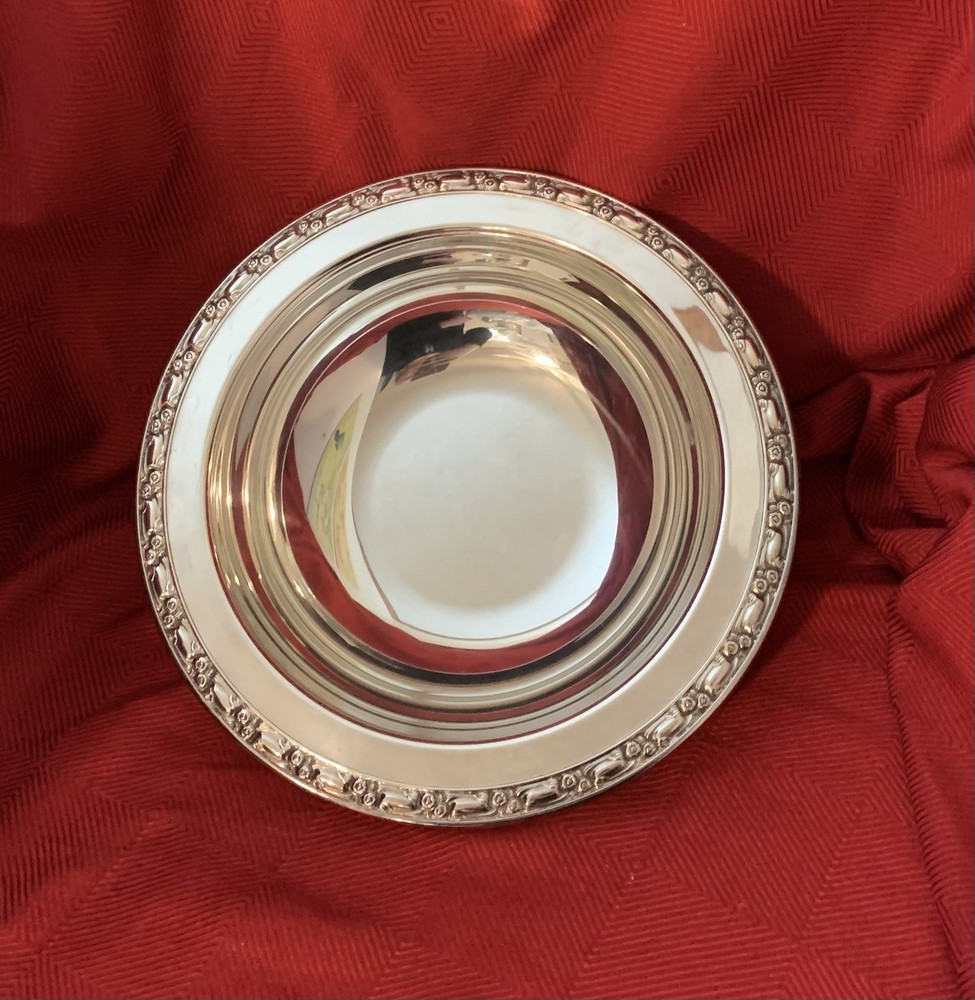 VINTAGE ONEIDA SILVERSMITH SILVER PLATED BOWL DISH FOOTED 10 1/2" IN DIAMETER