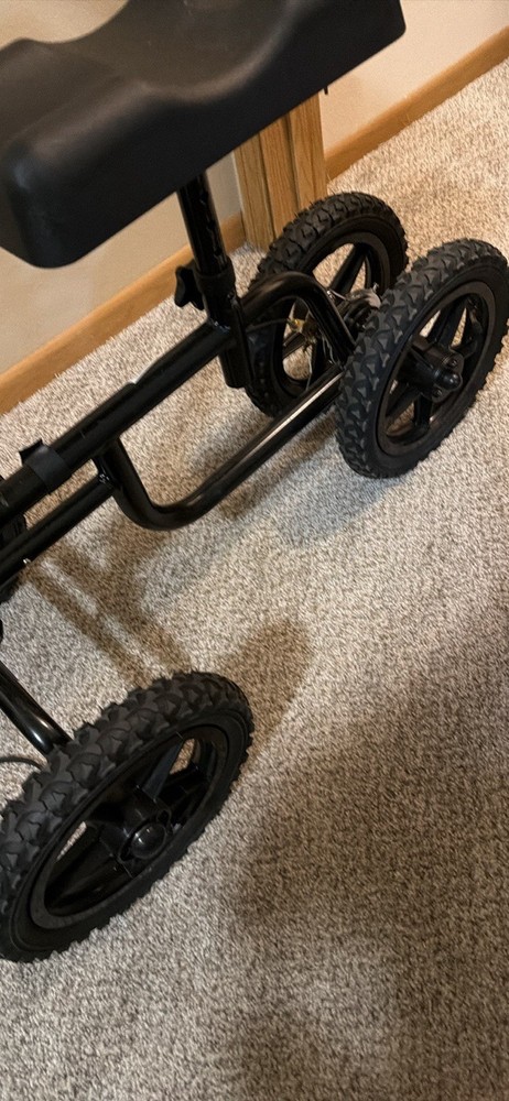 Knee Scooter