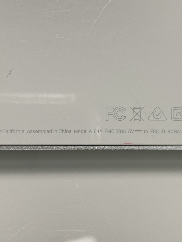 Apple A1644 Wireless Magic Keyboard 2 & A1535 Magic Trackpad 2, Working.