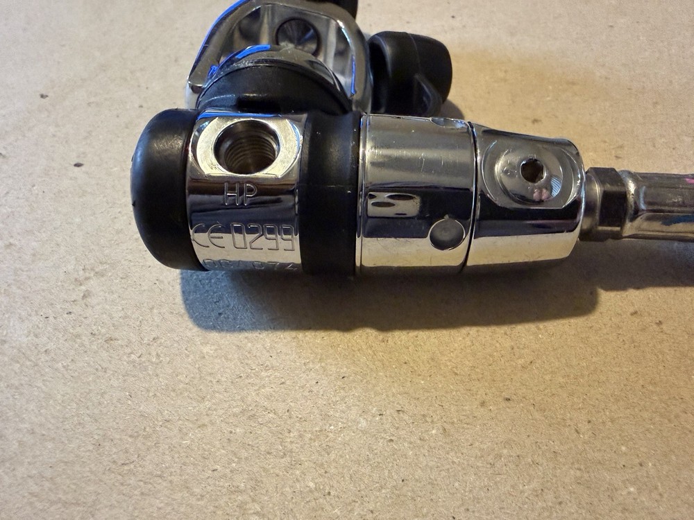 Atomic Aquatics M1 First & Second Stage Regulator Set (Swivel 1st)(Yoke) READ!