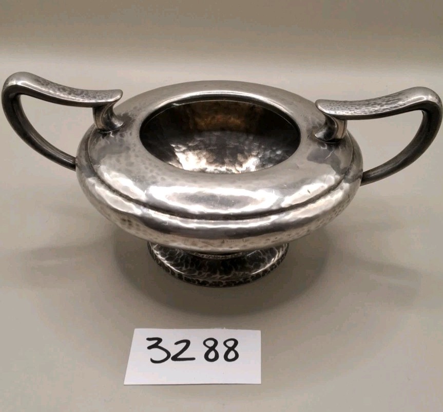 Vintage Derby Silverplate Co Sugar Bowl