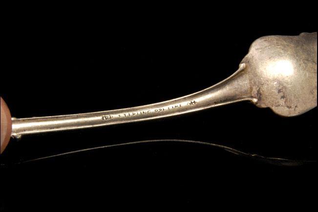 OLD VICTORIAN STERLING OYSTER FORK A38506