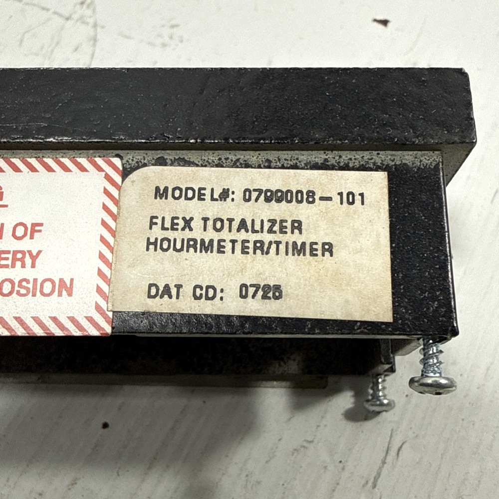 DANAHER CONTROLS 0799008-101 Flex Totalizer Hourmeter/Timer NIB NEVER INSTALLED
