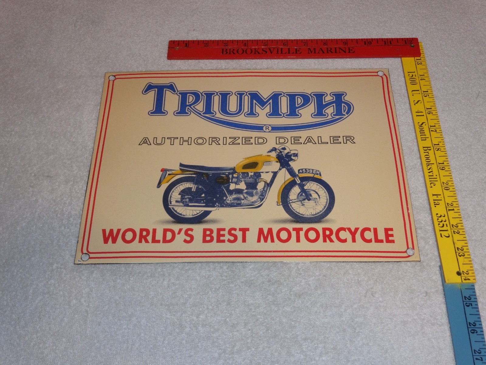 VINTAGE TRIUMPH MOTORCYCLES DEALER PORCELAIN METAL GASOLINE OIL SIGN!