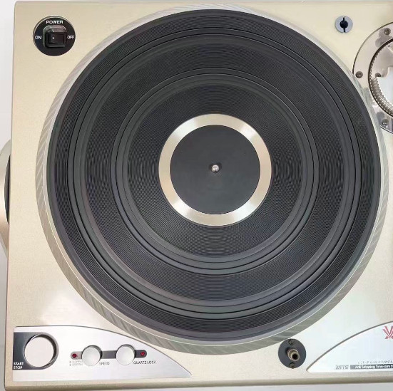 1pcs Vestax PVT-e2 DJ Turntable