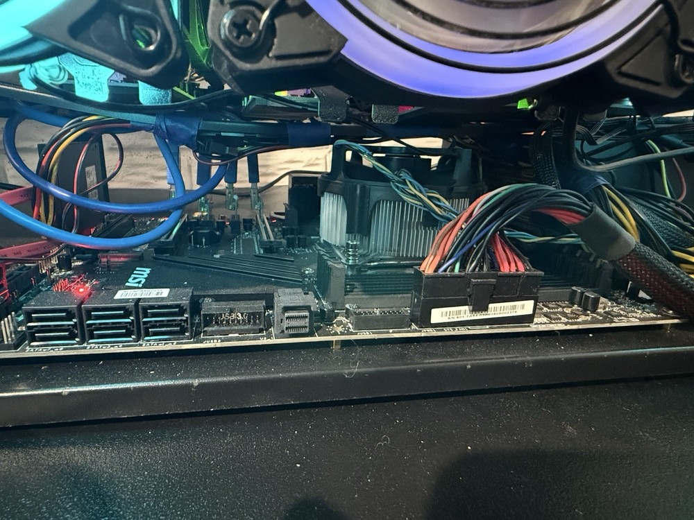 XFX Sapphire MSI RX 580 RX 470 Intel E5-2670 GPU Mining Rig RandomX Vertcoin