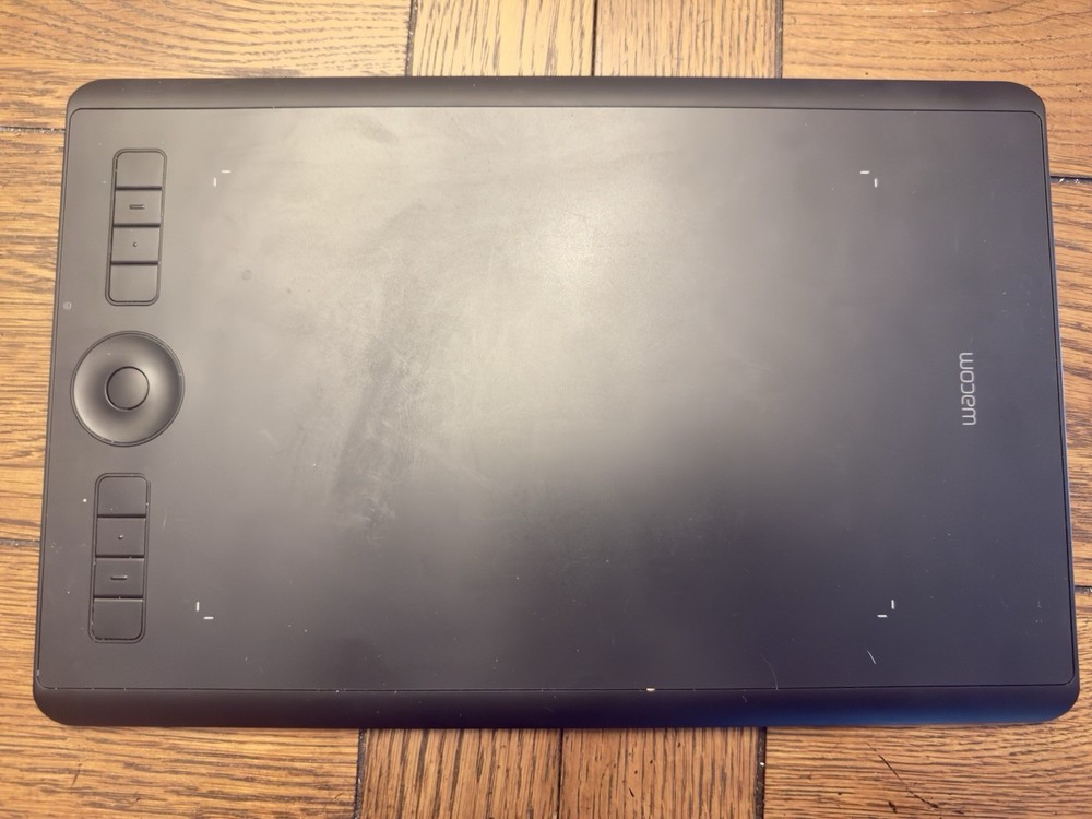 Wacom Intuos Pro Medium PTH-660