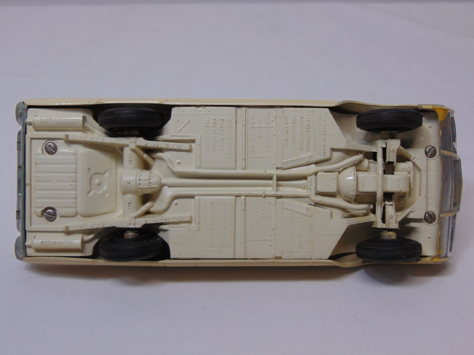 1962 DEALER PROMO CAR FORD THUNDERBIRD 2 DOOR TILT AWAY STEERING WHEEL