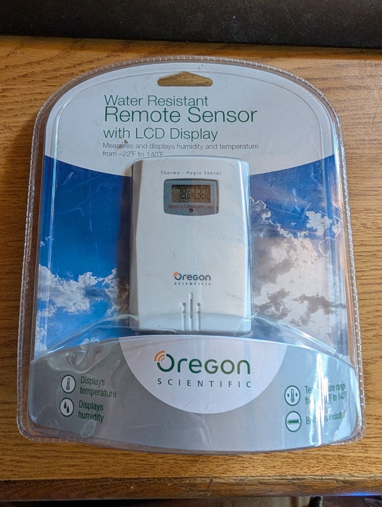 Oregon Scientific THGR122NX Wireless Temperature and Humidity Sensor w/ Display