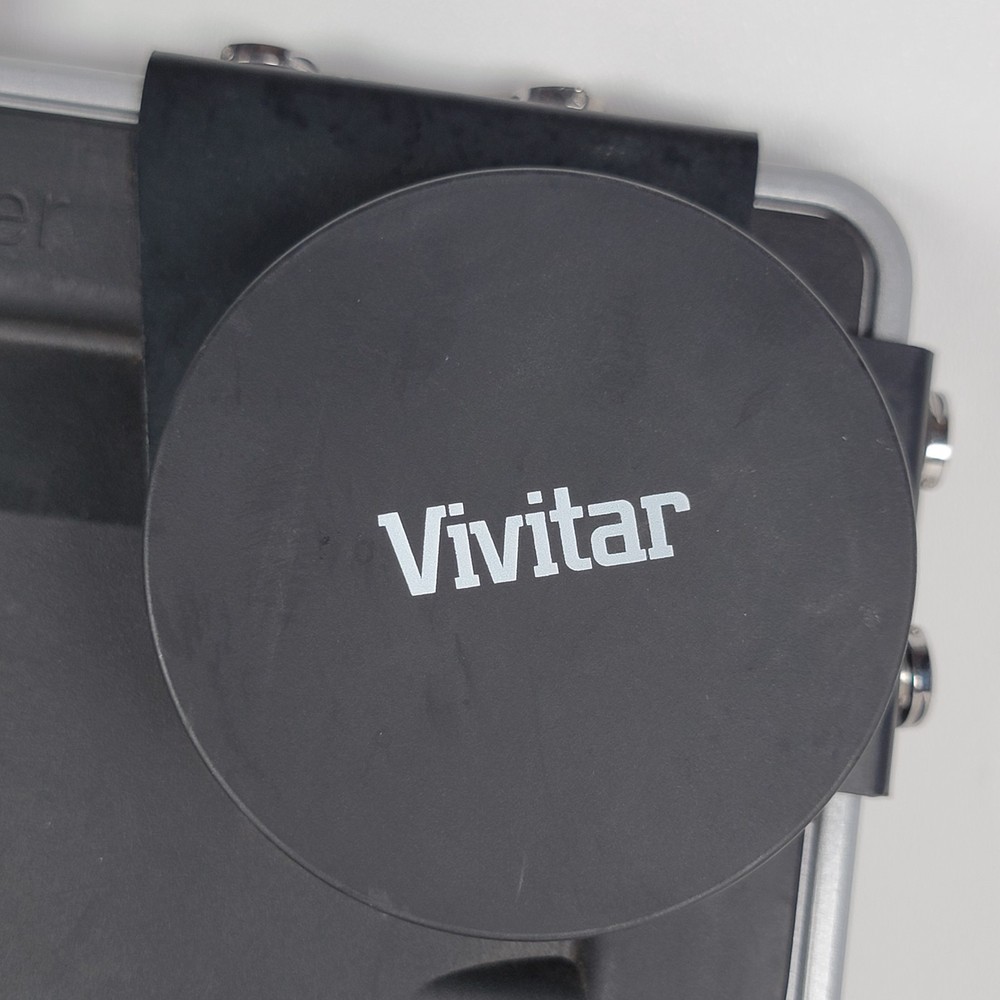 The Padcaster Case with Macro / Wide-Angle Lens Adapter for iPad