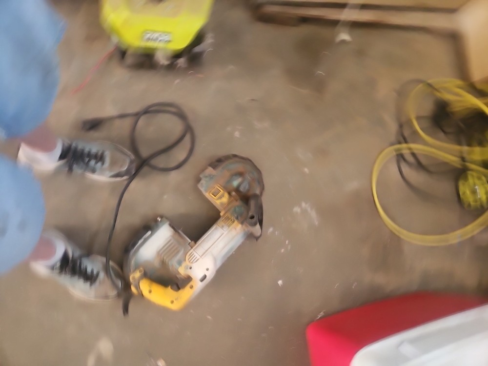 Dewalt Bandsaw