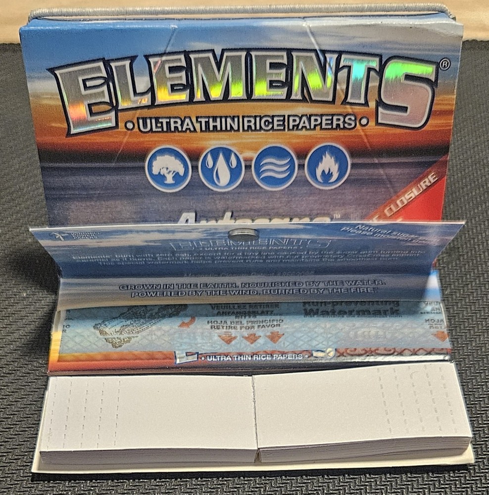 Elements 1 1/4 Ultra Thin Rice Rolling Papers, Magnetic, with Tips