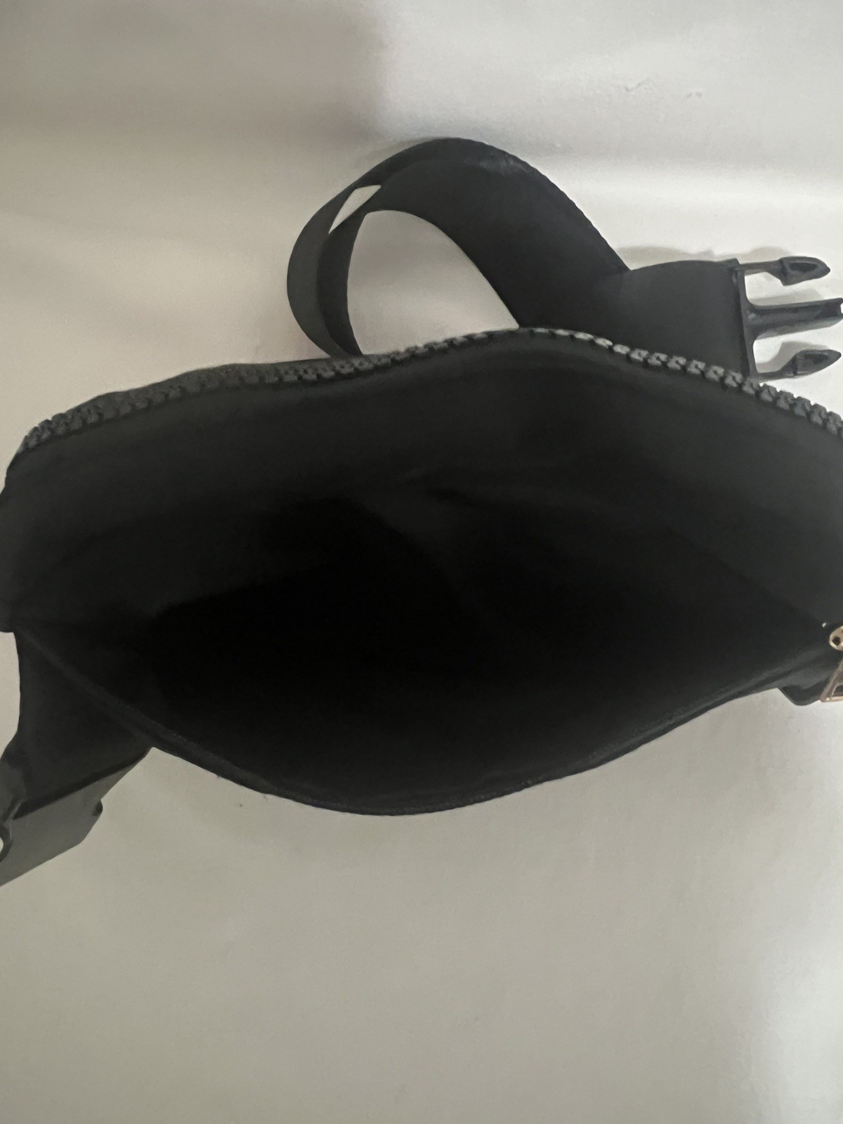 NEW! Disney Mickey Mouse Fanny Pack Purse Sling Park Bag Travel NWOT