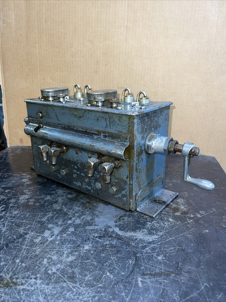 Madison Kipp Model 50 Sight 4 Feed Ratchet Oiler Lubricator Machine Engine