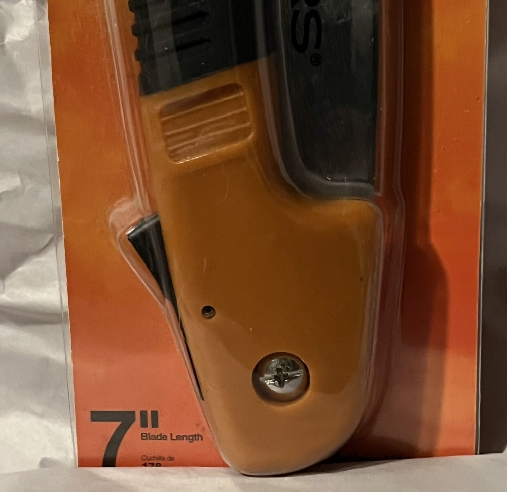 FISKERS CLEAN CUTS 7” FOLDING PRUNING SAW IN ORIGINAL PACKAGE