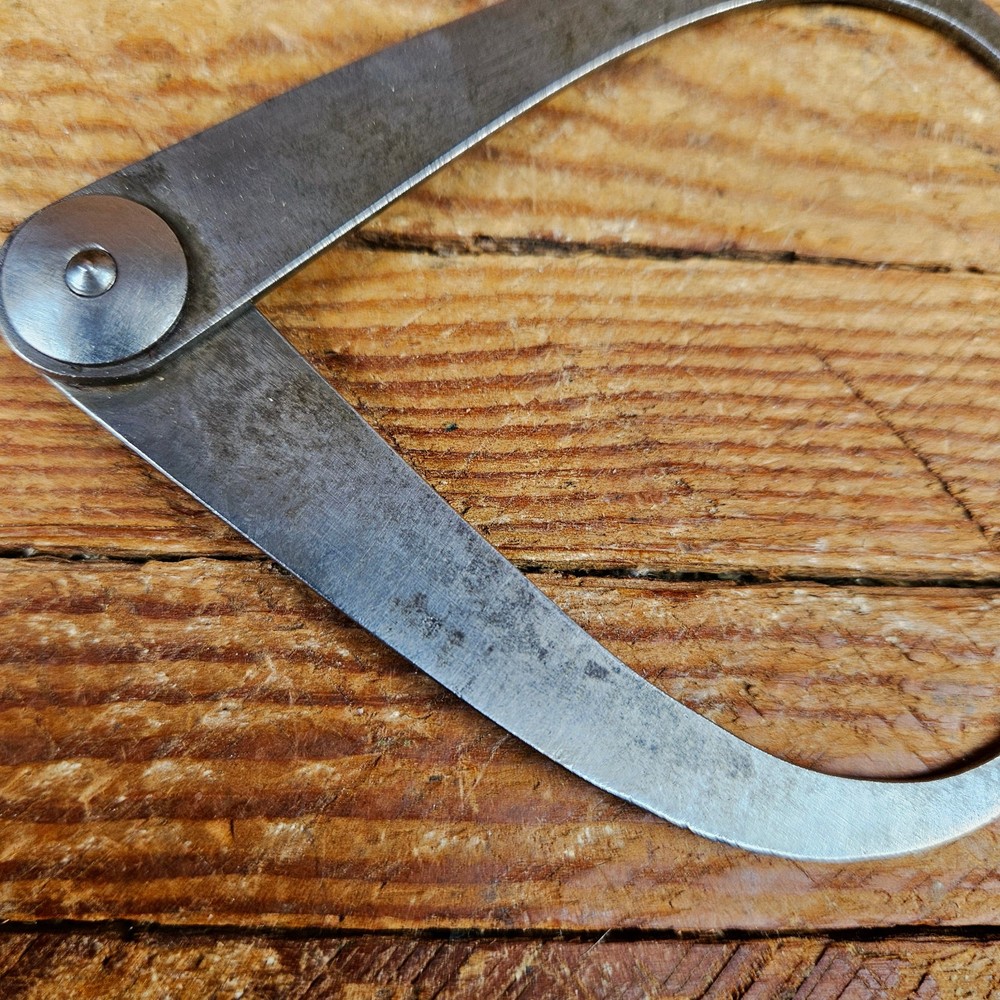 Vintage 5" Moore and Wright Outside Calipers