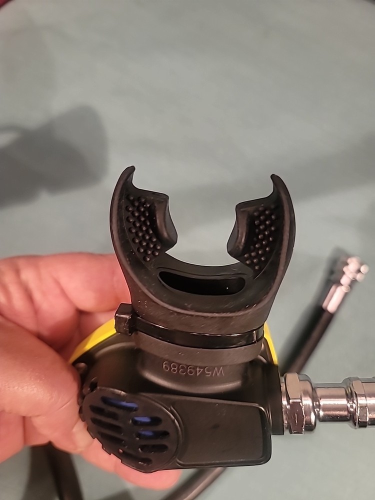 Sherwood Scuba Diving Regulator System Oasis 2