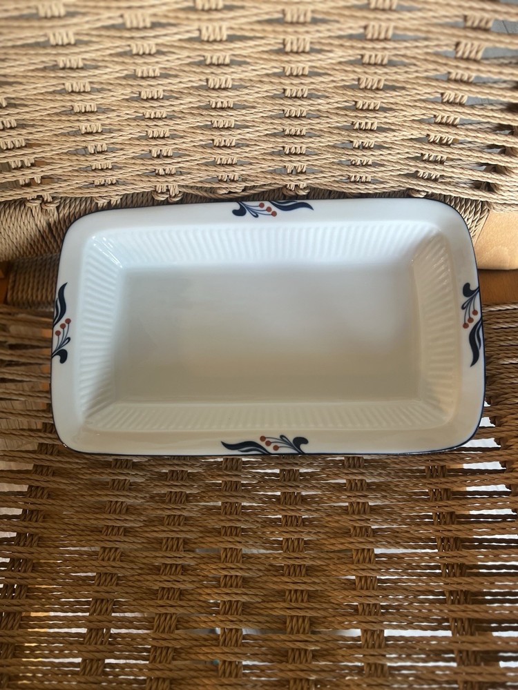 Dansk Bistro Maribo 13x8 Rectangular Baker Blue Scroll Stoneware Japan Dish