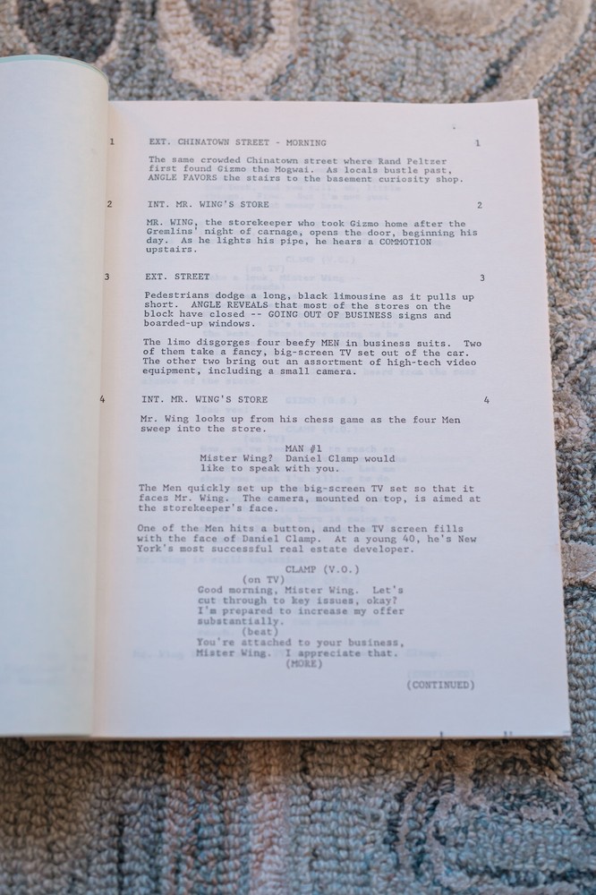 GREMLINS 2 - 2nd Draft Movie Script "MONOLITH" - Beautiful condition, Horror